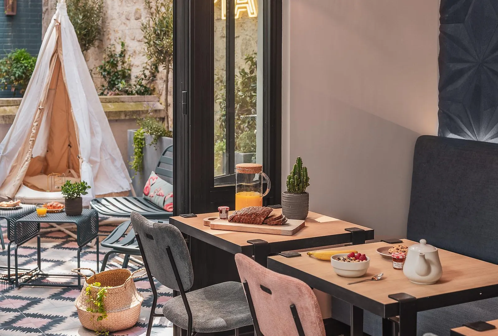 Piapia Hotel Paris